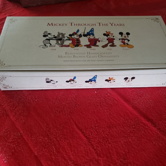 Disney Christmas ornaments - Picture 2 of 4